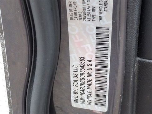 Used 2024 Jeep Grand Cherokee L Limited w/ Luxury Tech Group II image 35