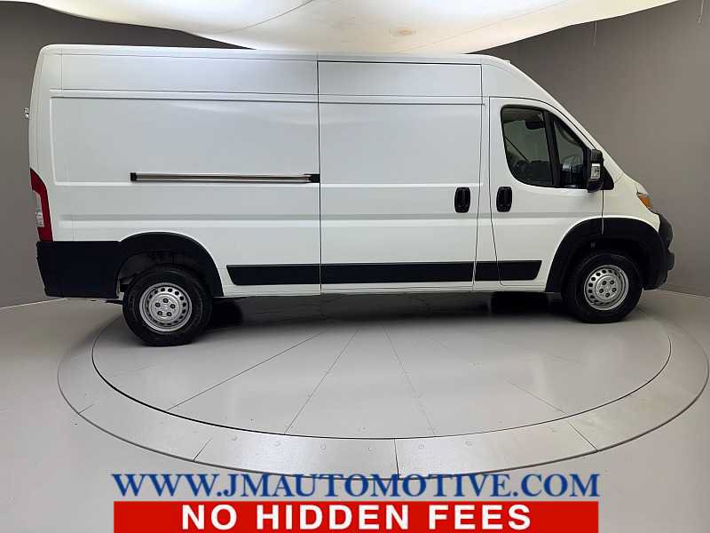 Used 2025 RAM ProMaster 2500 w/ Convenience Group FWD image 6