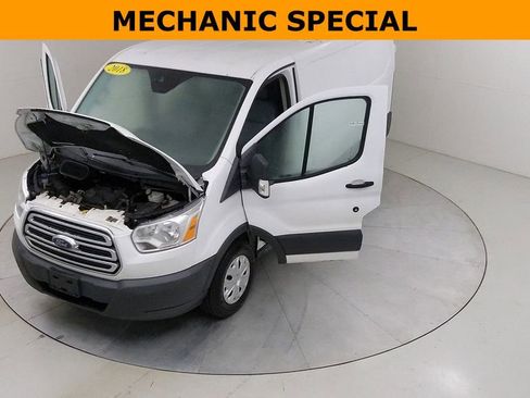 Used 2018 Ford Transit 250 130 Low Roof w/ Exterior Upgrade Package RWD image 37