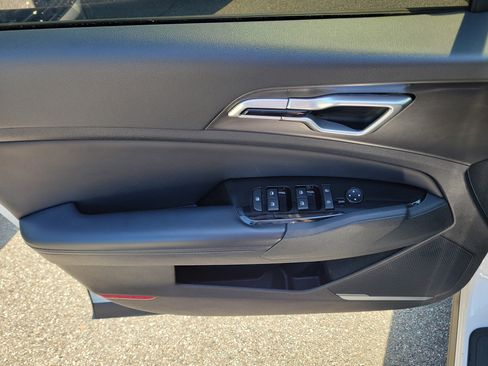 Used 2023 Kia Sportage EX FWD image 19