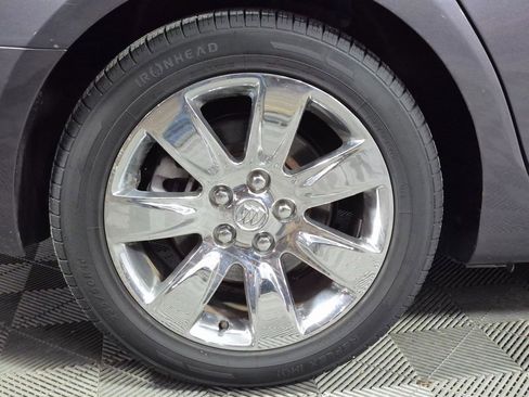 Used 2013 Buick LaCrosse Premium image 23