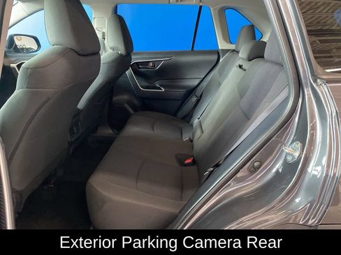 Used 2025 Toyota RAV4 LE AWD/4WD image 10