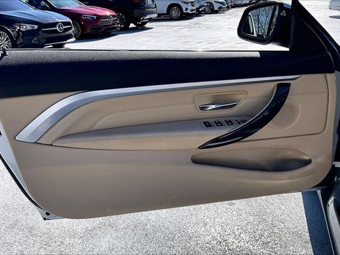Used 2016 BMW 428i Convertible image 18