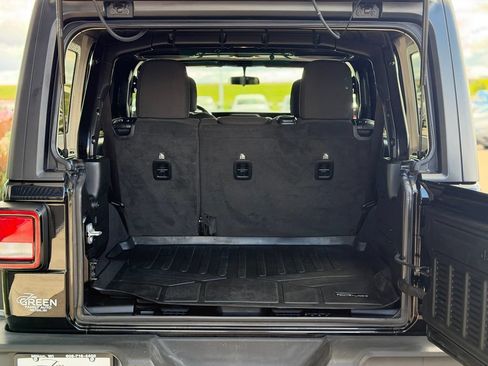 Used 2020 Jeep Wrangler Unlimited Sport S AWD/4WD image 9