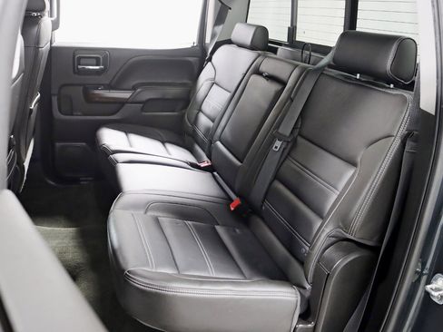 Used 2018 GMC Sierra 1500 Denali w/ Denali Ultimate Package AWD/4WD image 27