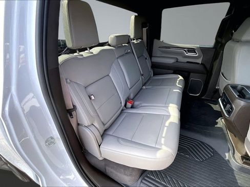 Used 2023 Chevrolet Silverado 1500 LTZ image 27