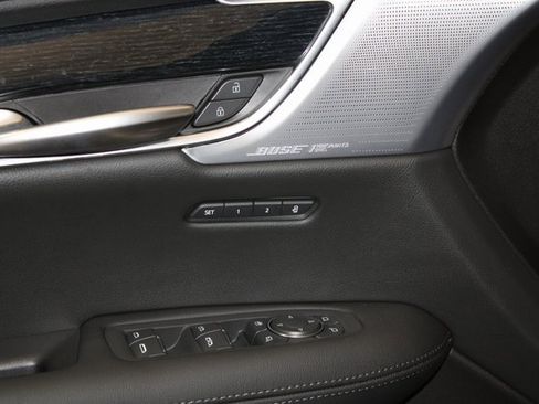 New 2025 Cadillac XT5 Premium Luxury image 12