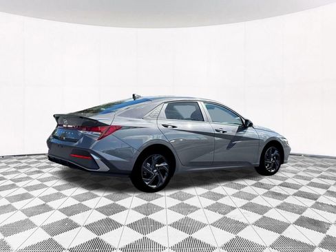 New 2026 Hyundai Elantra Sport image 12