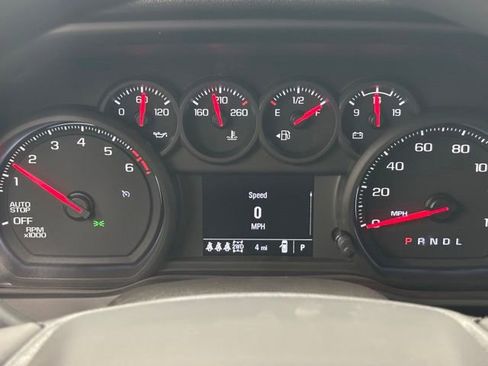 New 2026 Chevrolet Silverado 1500 Custom Trail Boss w/ LPO, Dark Essentials Package AWD/4WD image 24