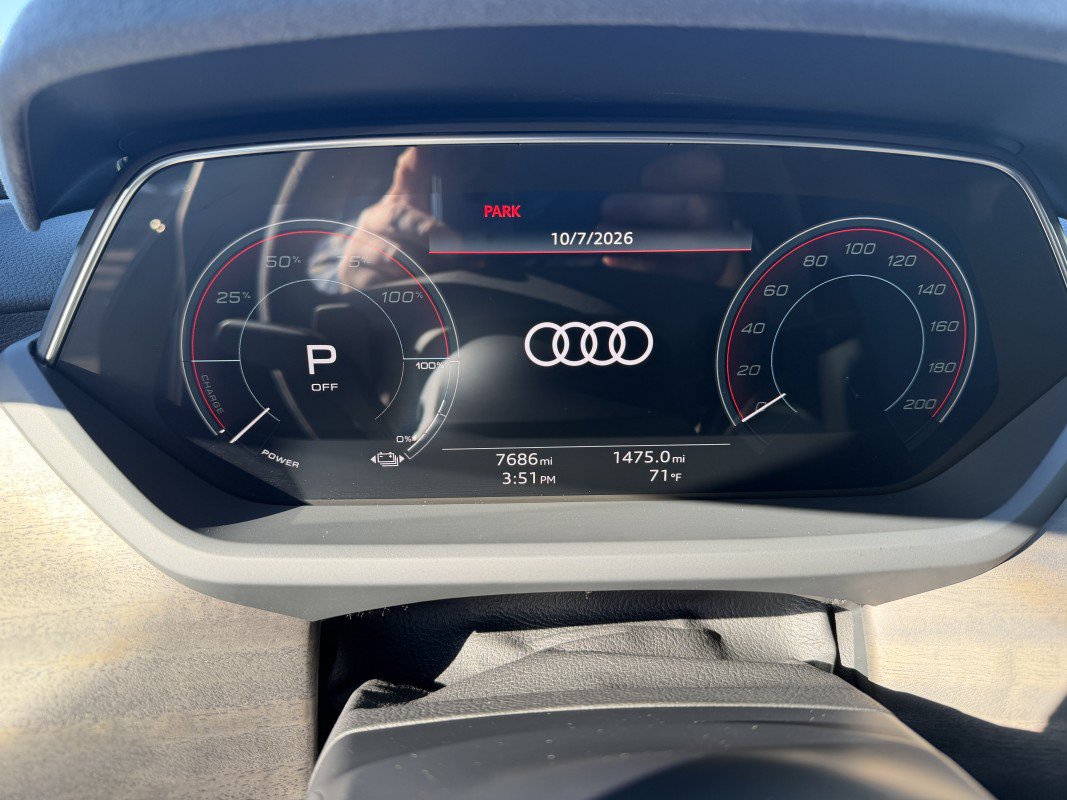 Used 2025 Audi S e-tron GT Prestige AWD/4WD image 28