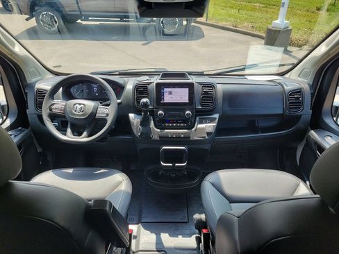 Used 2025 RAM ProMaster 3500 w/ Convenience Group FWD image 6