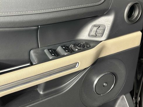 Certified 2024 Ford Expedition Max Limited image 10