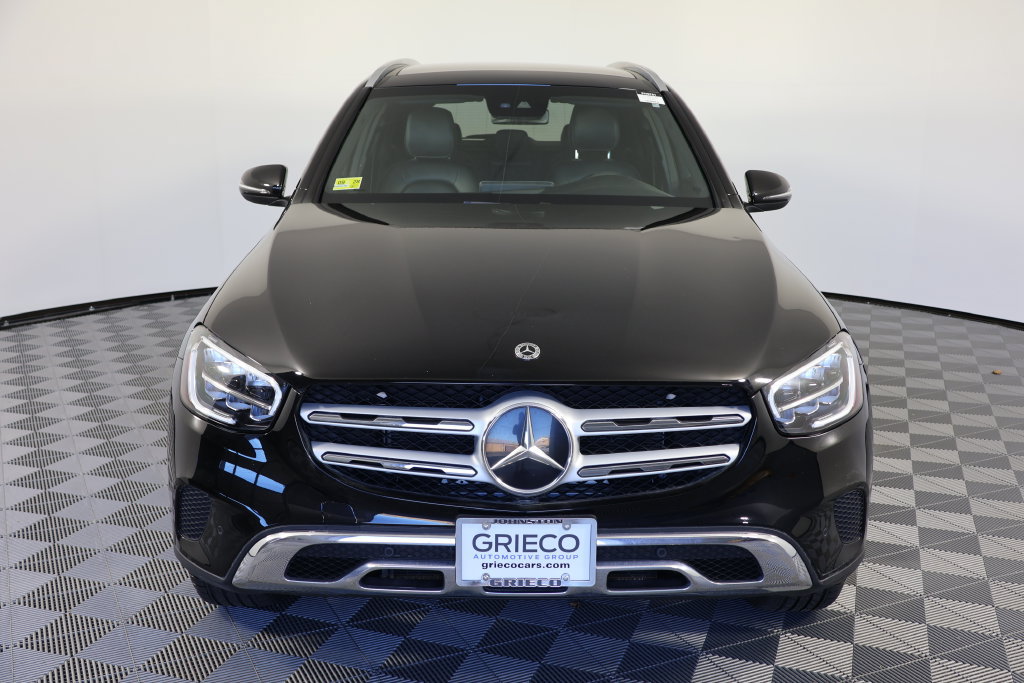 Used 2022 Mercedes-Benz GLC 300 4MATIC w/ Premium Package Lite image 3