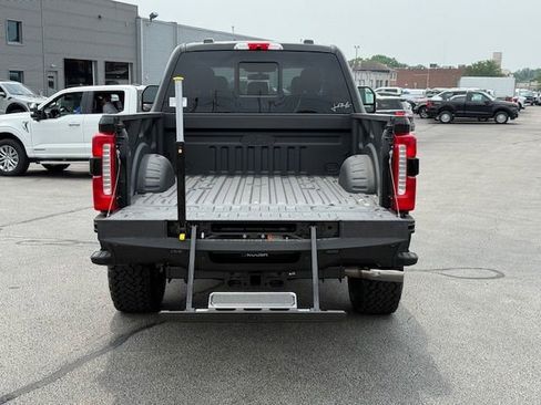 New 2025 Ford F250 Lariat w/ Lariat Ultimate Package image 40