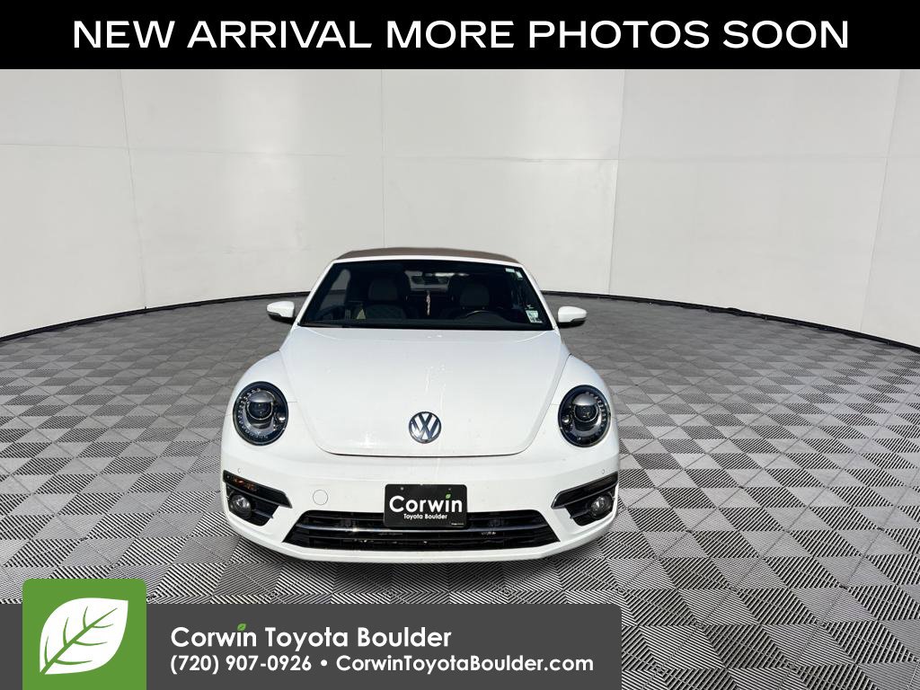 Used 2019 Volkswagen Beetle 2.0T Final Edition SEL FWD image 2