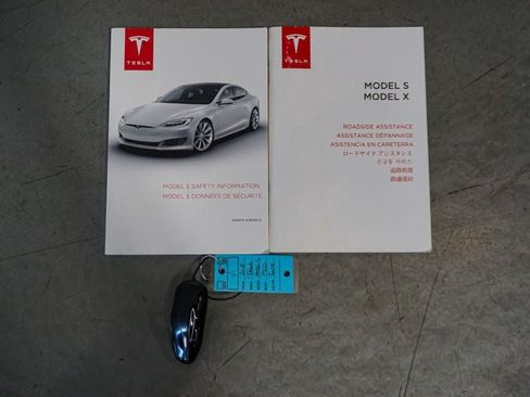 Used 2018 Tesla Model S AWD image 68