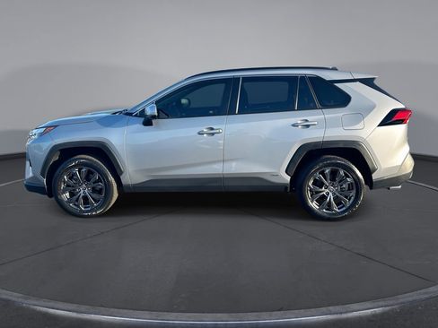 Used 2023 Toyota RAV4 XLE Premium AWD/4WD image 14