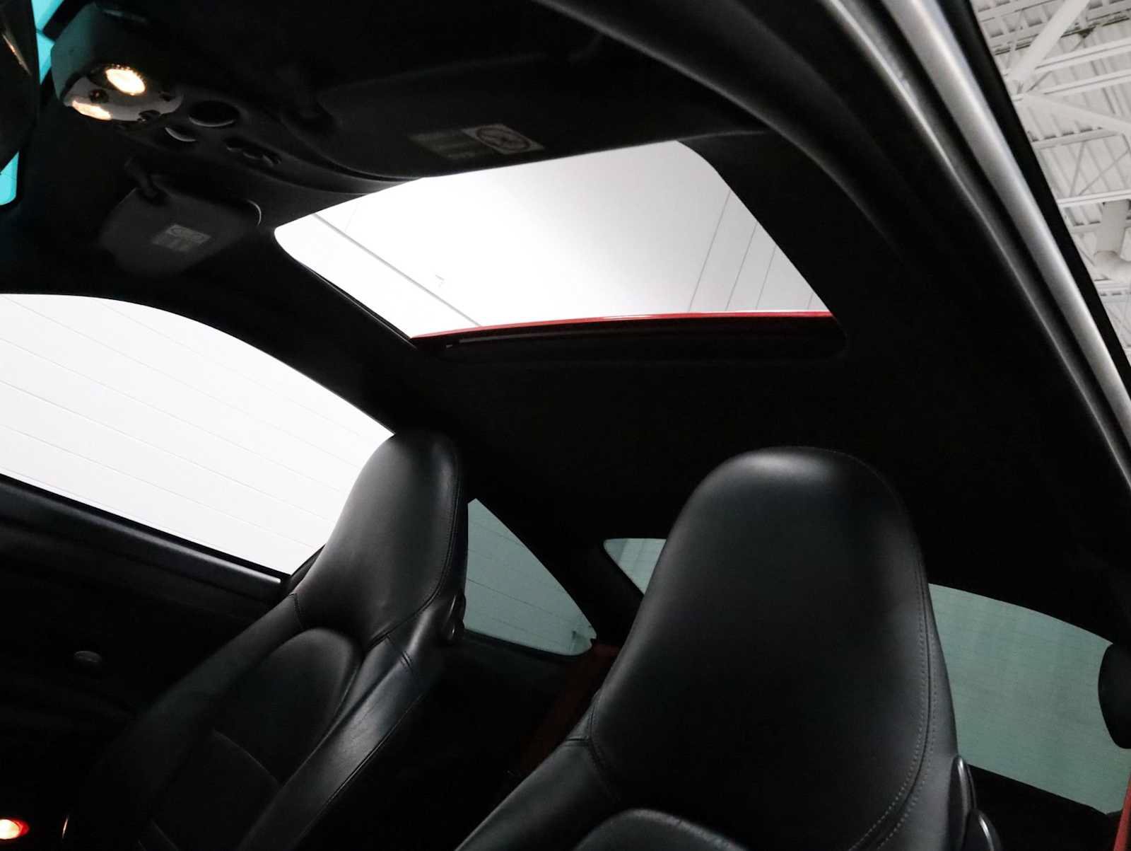 Used 2002 Porsche 911 Carrera RWD image 19