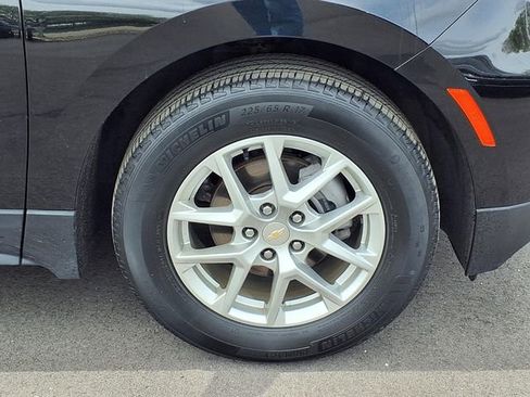 Used 2022 Chevrolet Equinox LT FWD image 27