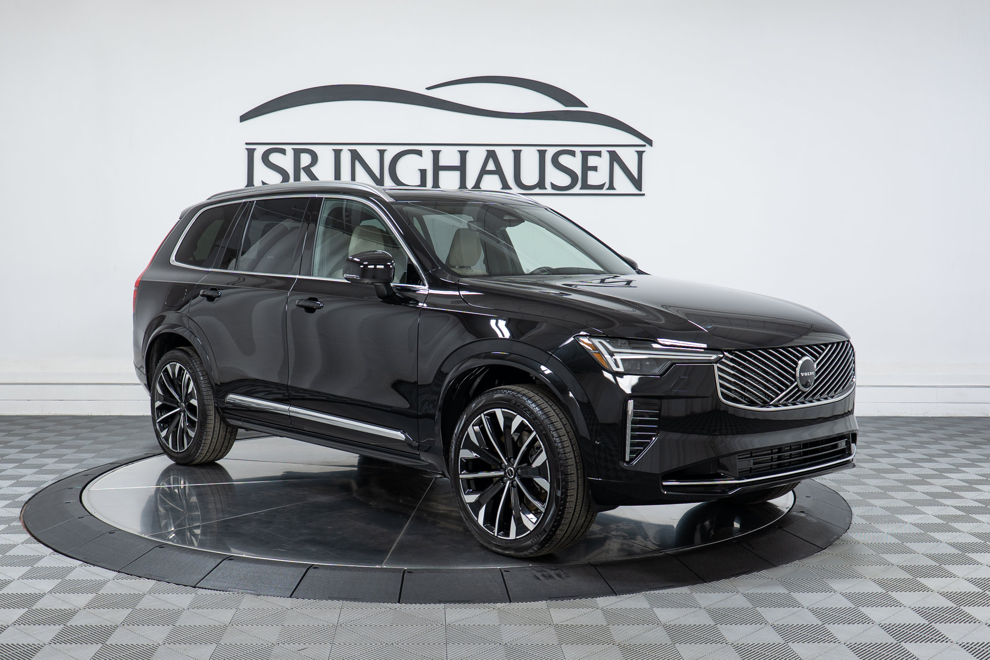New 2026 Volvo XC90 T8 Plus w/ Protection Package Premier AWD/4WD image 3