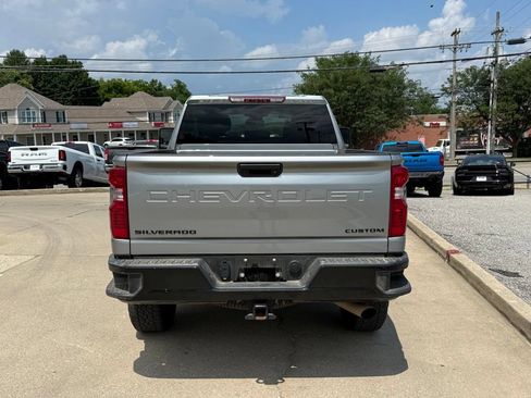 Used 2026 Chevrolet Silverado 2500 Custom w/ Custom Blackout Package AWD/4WD image 7