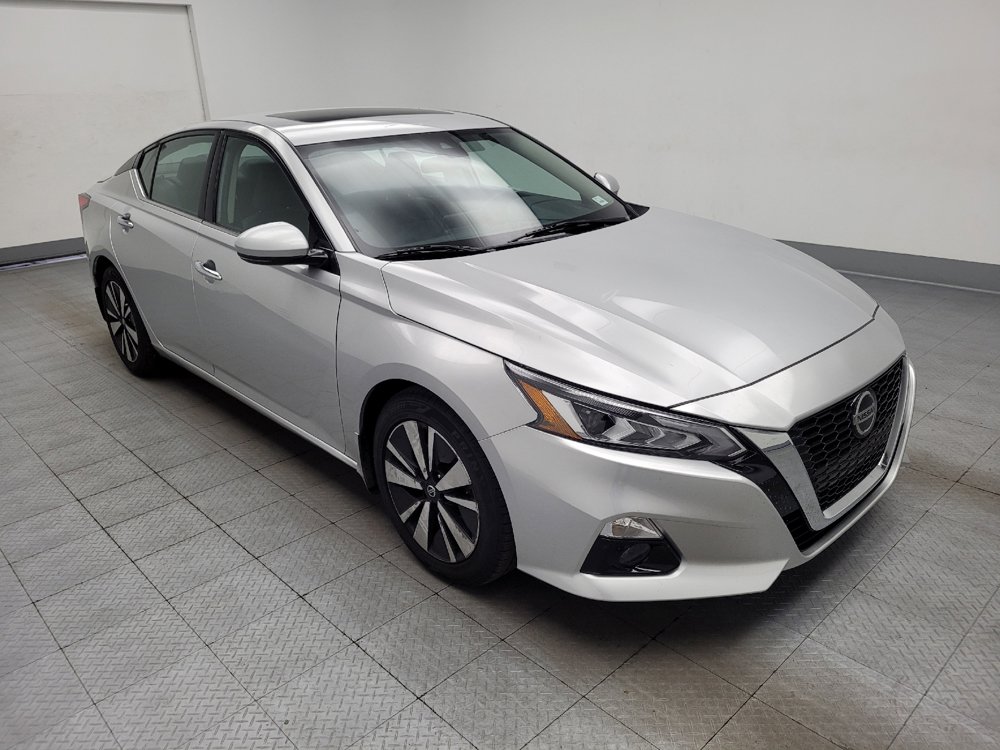 Used 2022 Nissan Altima 2.5 SL FWD image 13