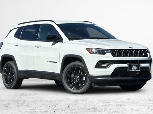 New 2026 Jeep Compass Latitude image 2