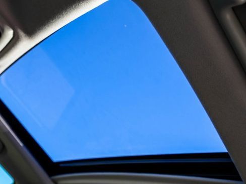 Used 2017 Toyota 4Runner SR5 image 12