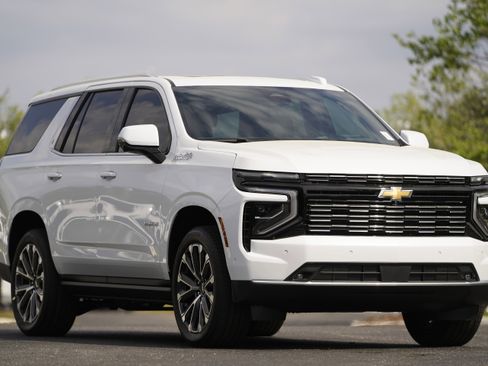 New 2026 Chevrolet Tahoe High Country RWD image 44