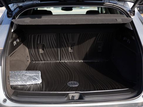 Used 2025 Buick Envision Sport Touring image 26