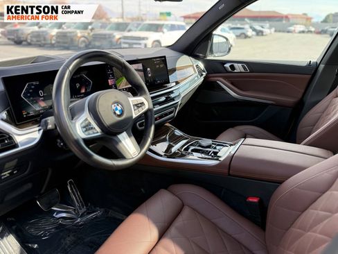 Used 2025 BMW X5 xDrive40i w/ M Sport Package image 36