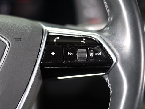 Used 2022 Audi A7 3.0T Premium Plus image 19