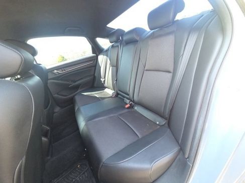 Used 2021 Honda Accord Sport image 13