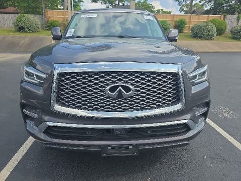 Used 2024 INFINITI QX80 Sensory AWD/4WD image 2
