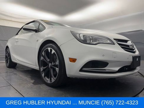 Used 2019 Buick Cascada Premium FWD image 18