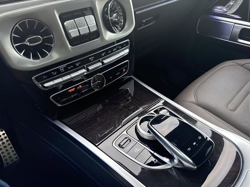 Used 2022 Mercedes-Benz G 550 G 550 image 14