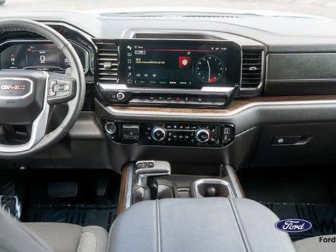 Used 2025 GMC Sierra 1500 Elevation AWD/4WD image 14
