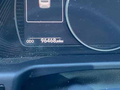 Used 2019 Lexus ES 350 F Sport w/ Accessory Package 2 image 10