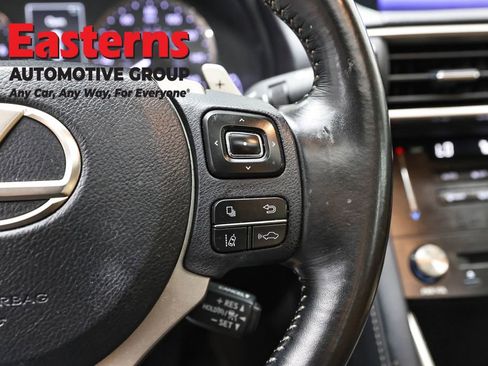 Used 2018 Lexus IS 300 AWD w/ Comfort Package image 16