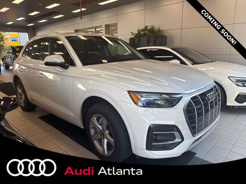 Used 2024 Audi Q5 2.0T Premium w/ Convenience Package AWD/4WD image 1