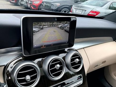 Used 2018 Mercedes-Benz C 300 4MATIC Sedan image 23