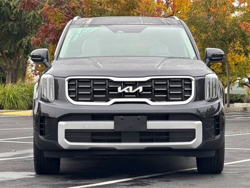 New 2025 Kia Telluride S image 9