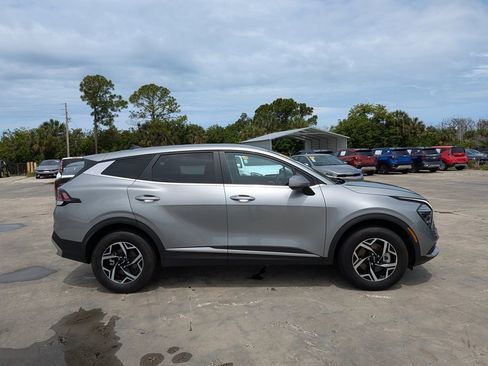 Certified 2024 Kia Sportage LX AWD/4WD image 9