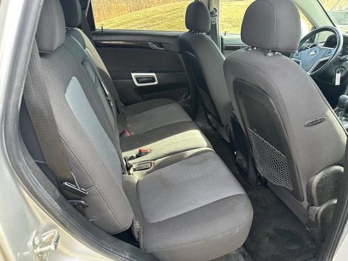 Used 2015 Chevrolet Captiva Sport LS image 8