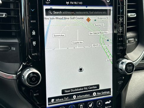 Used 2020 RAM 2500 Laramie w/ Night Edition AWD/4WD image 25