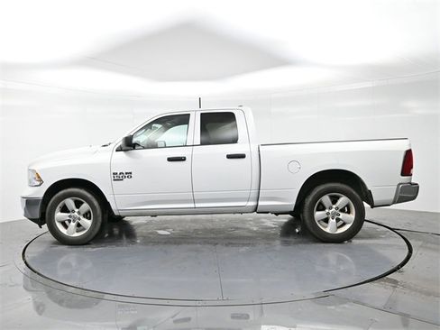Used 2024 RAM 1500 Classic SLT image 4