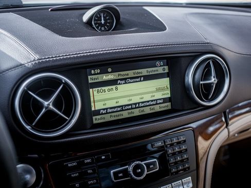 Used 2013 Mercedes-Benz SL 63 AMG image 22