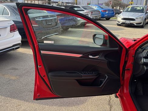 Used 2018 Honda Civic LX image 13