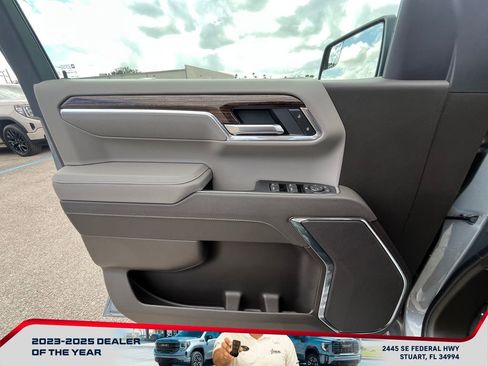 New 2026 GMC Sierra 1500 SLE image 18