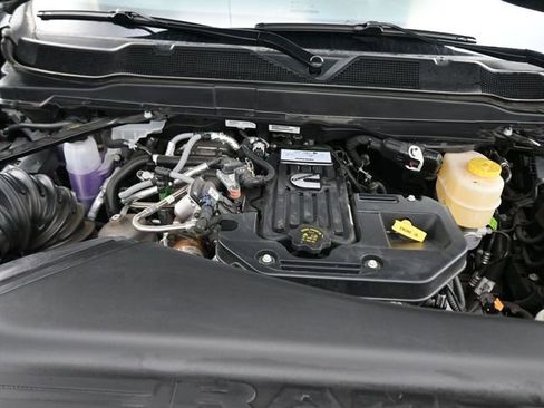 New 2026 RAM 2500 Tradesman AWD/4WD image 30